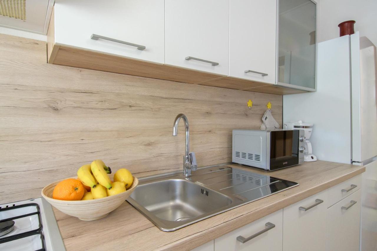 Apartman Alba Karigador Exterior photo
