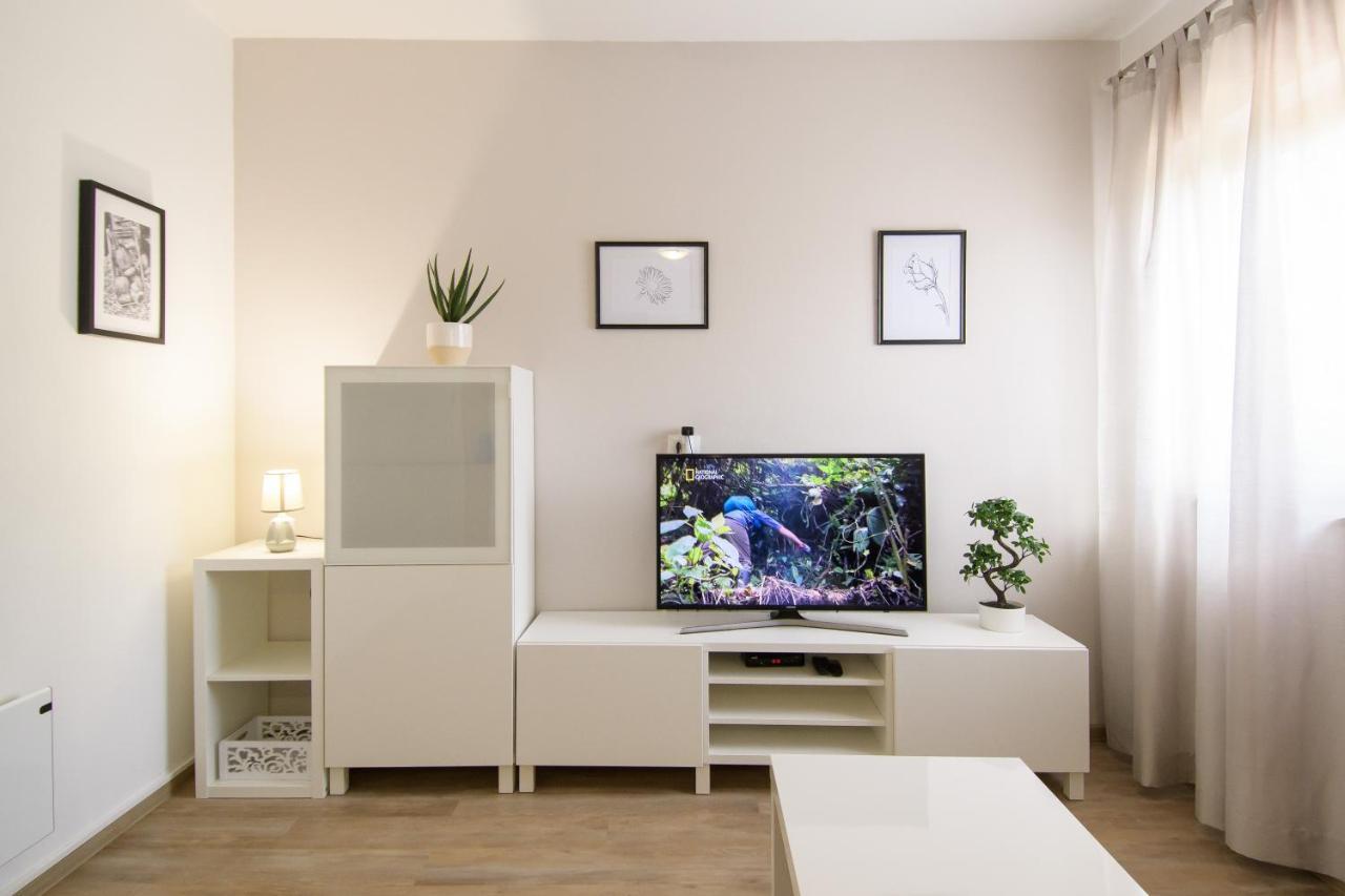 Apartman Alba Karigador Exterior photo